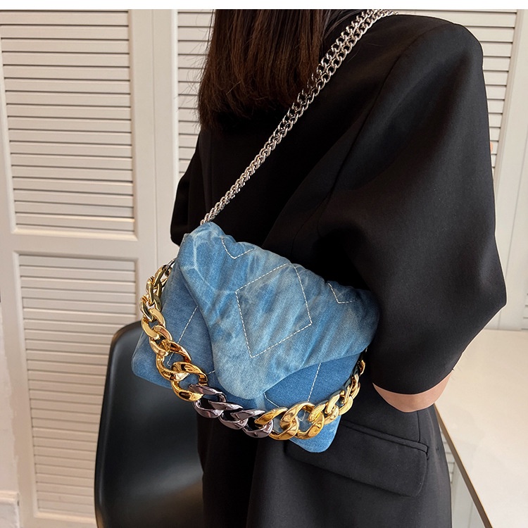 Túi Đeo Chéo Vai Vải Denim Phối Dây Xích Thời Trang Dành Cho Nữ
