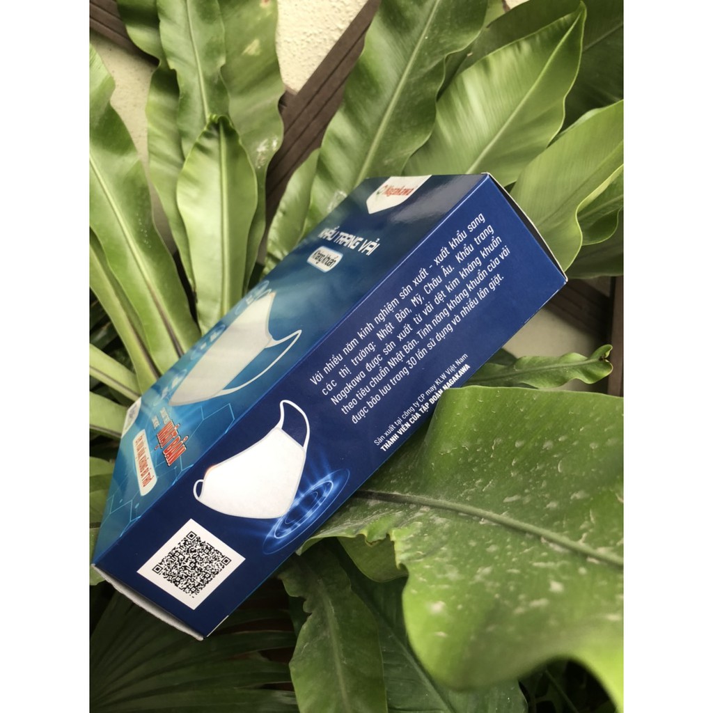 Khẩu trang vải 2 lớp kháng khuẩn Nagakawa - Công nghệ Nhật Bản Hộp 10 chiếc | BigBuy360 - bigbuy360.vn