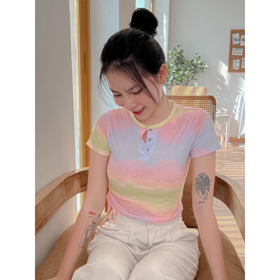 Áo Thun Dây Rút Cúc Bấm Loang Màu