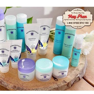 Sữa rửa mặt creamy cleansing lotion