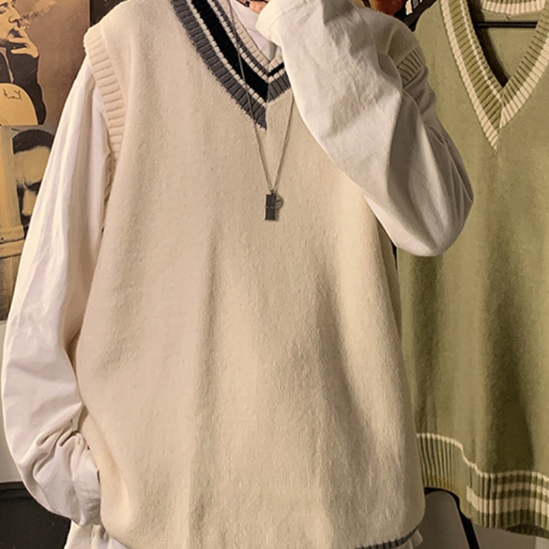 Áo len sát nách cổ chữ V thời trang dành cho cả nam và nữ | BigBuy360 - bigbuy360.vn