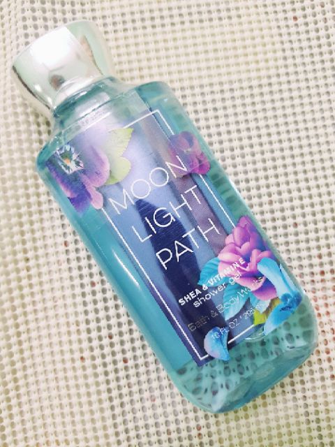 Sữa tắm Bath and Body Works mùi thơm nhất. Bill Mỹ