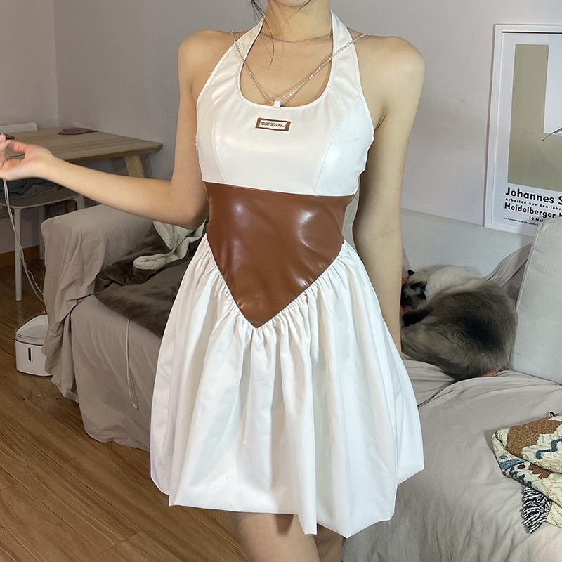 Đầm Da PU Hở Lưng Phối Dây Xích Sành Điệu Hợp Thời Trang Cho Nữ