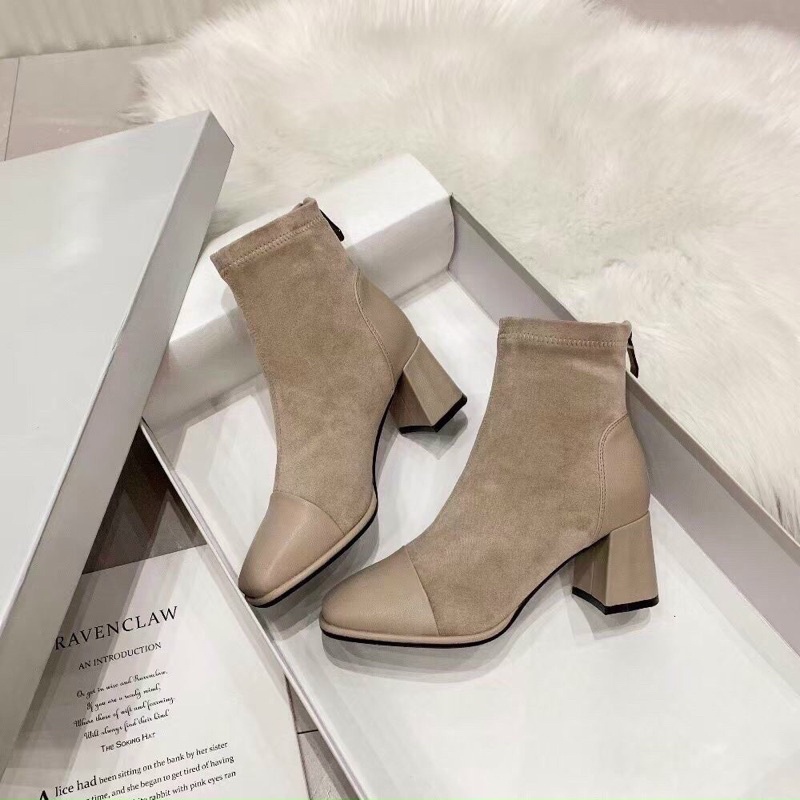 Boot lửng da lộn  mũi da gót vuông cao cấp