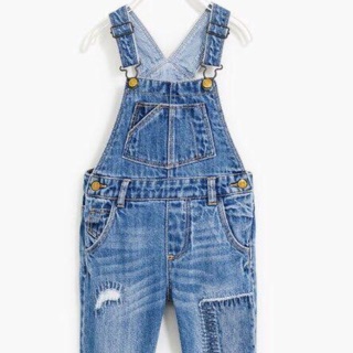 Quần bò yếm zara