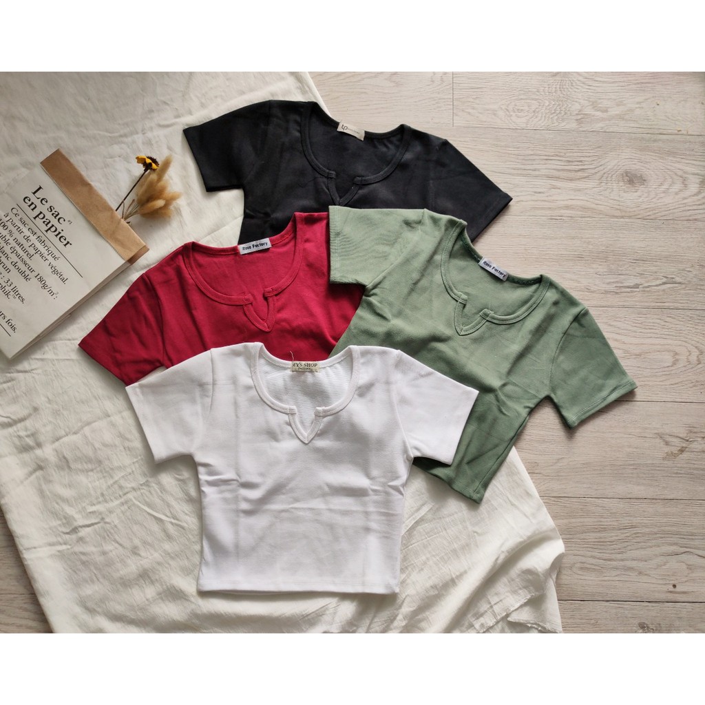 [Mã FAMAYWA giảm 10K đơn 50K] Áo croptop tay con ôm body xẻ cổ V, hình thật ảnh sàn | BigBuy360 - bigbuy360.vn