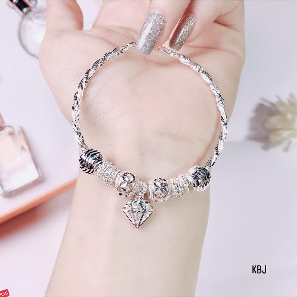 Vòng mix charm hạt bỏ ra đeo thành mặt dây được