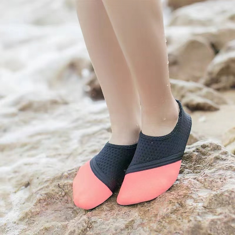 Giày Đi Biển Nhanh Khô Tiện Dụng Chất Lượng Cao