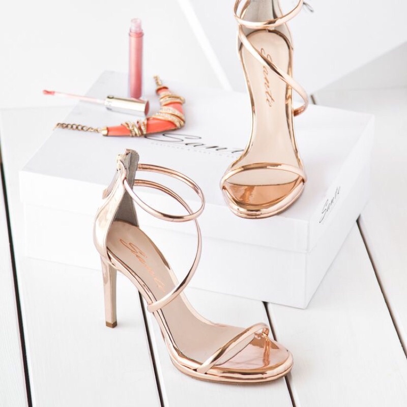 Giày sandal cao gót nữ kiểu dáng đúp mũi trước với chất liệu da bóng bền đẹp - SD47 - Oula Store
