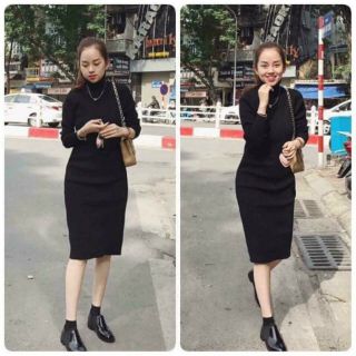 Váy len tăm cổ cao