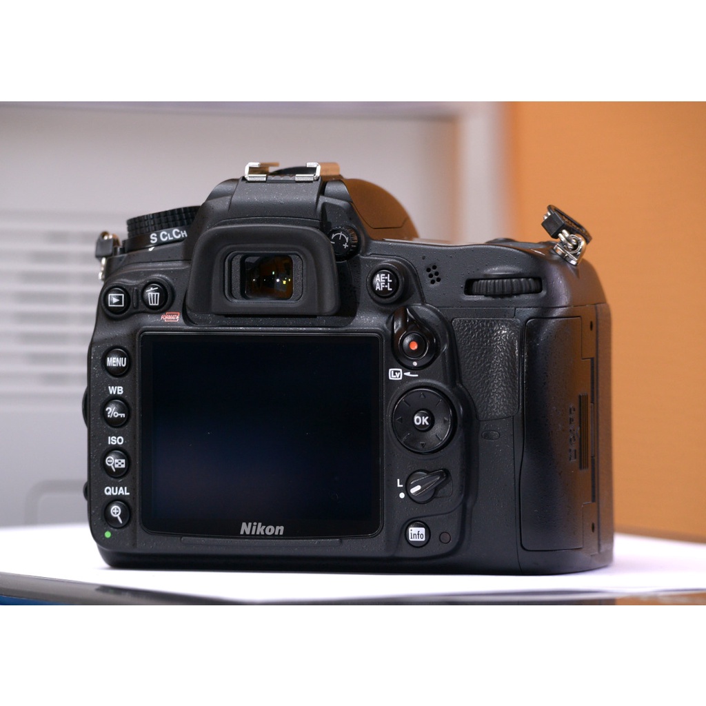 Máy ảnh Nikon D7000 - Tường Duy Digital