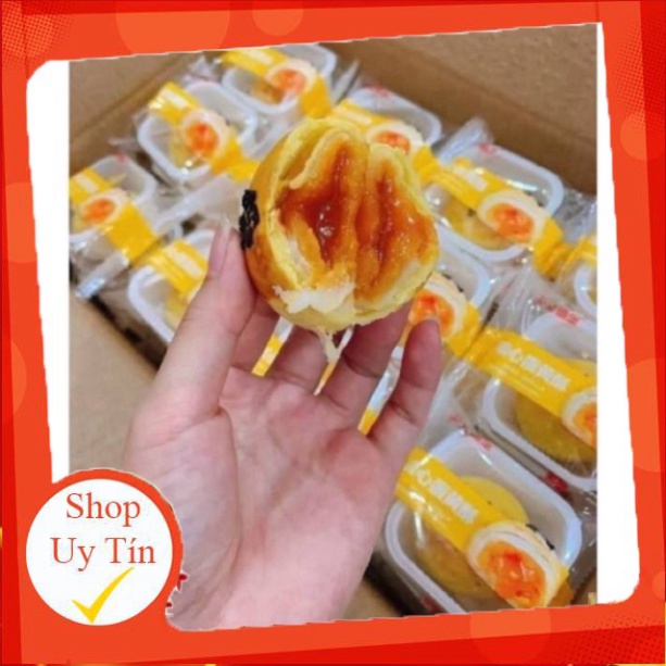 BÁNH NHÂN TRỨNG MUỐI CHẢY