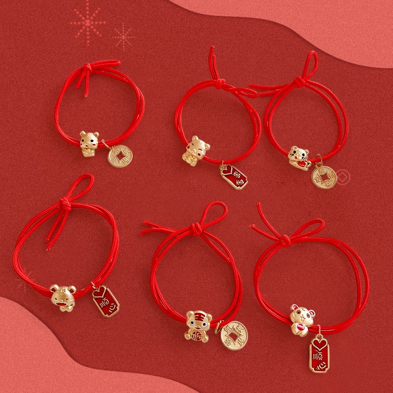 Dây buộc tóc cao su màu đỏ phối mặt hợp kim thời trang