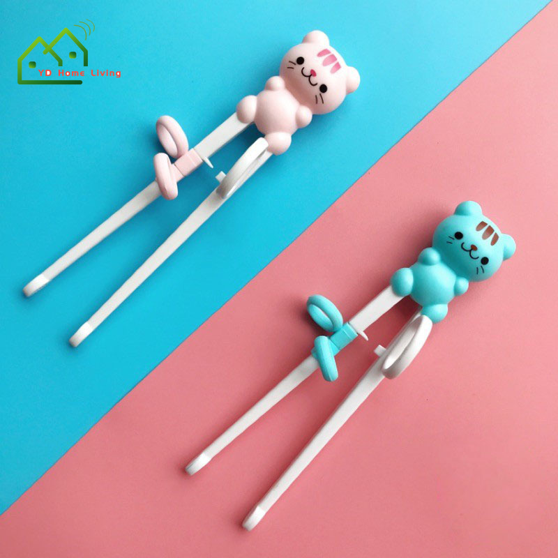 Đũa Tập Ăn Cho Bé Thiết Kế Hoạt Hình Đáng Yêu