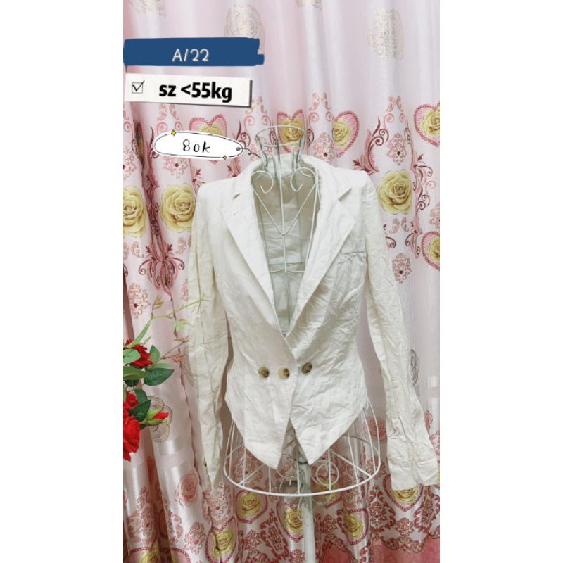 áo khoác vest 3 nút chiết eo siêu sang. A122