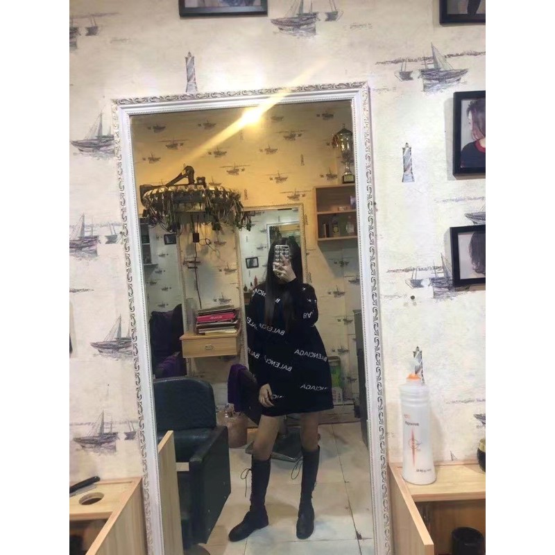 Áo len dáng giấu quần Ba.len.ga