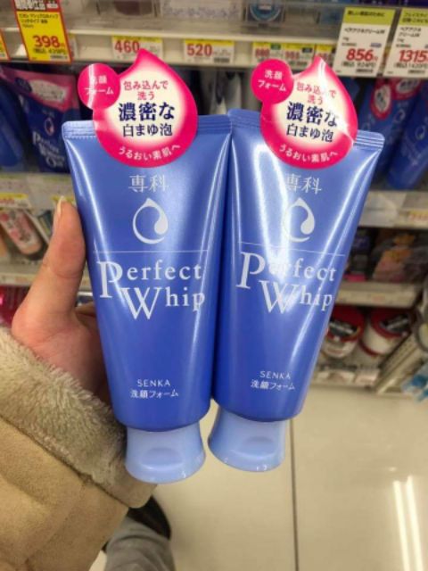 Sữa rửa mặt perfect whip Nhật Bản