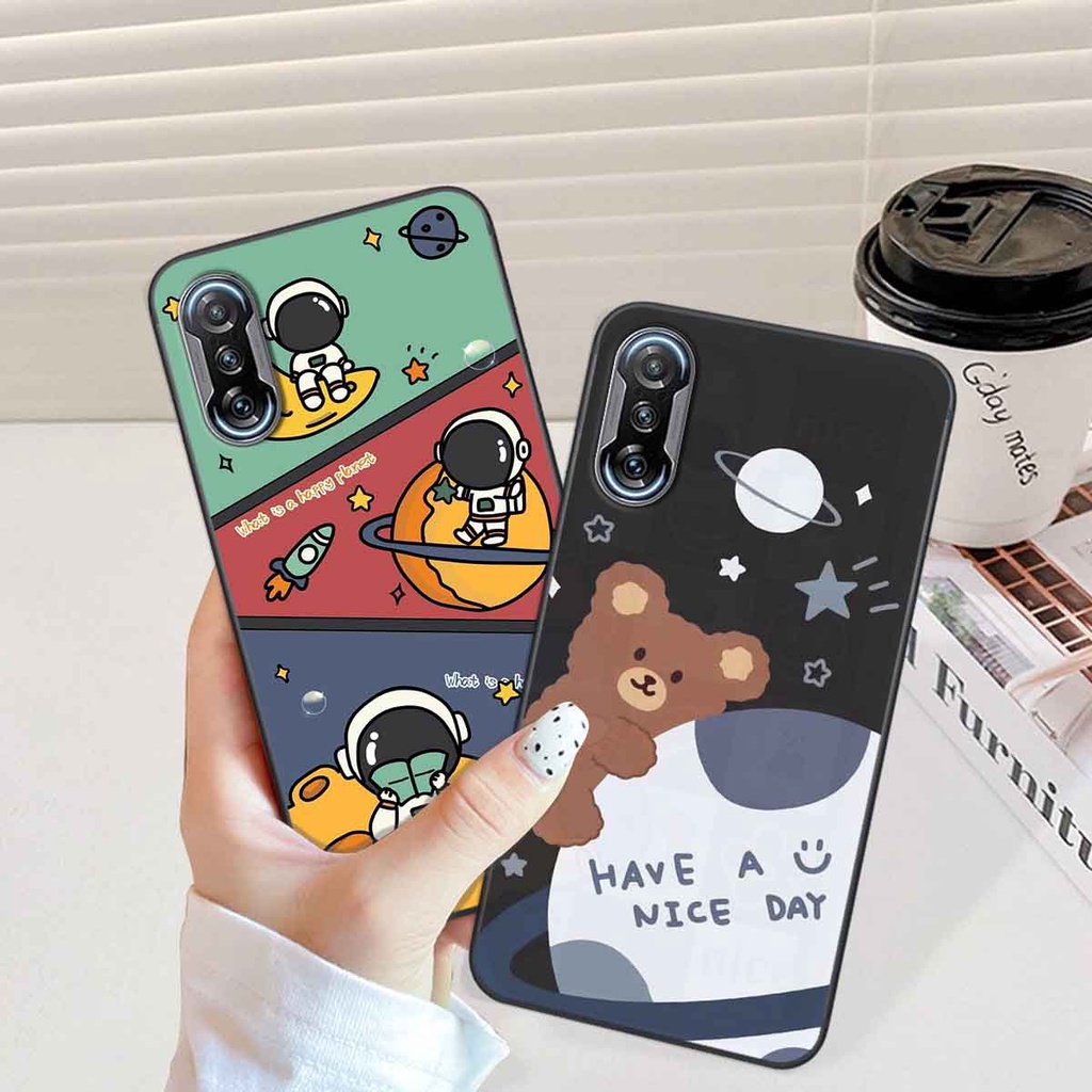 Ốp Xiaomi Redmi K40 in hình vũ trụ, phi hành gia bầu trời cute dễ thương