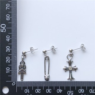 Bông tai chrome heart titan cao cấp các loại không rỉ cao cấp.