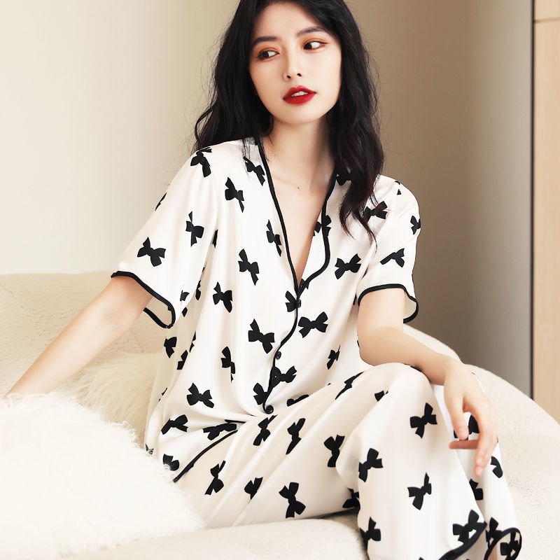 Set Đồ Ngủ Ngắn Vải Lụa Mát Mẻ Cho Nữ | BigBuy360 - bigbuy360.vn