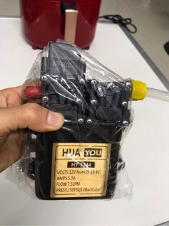 Máy bơm đôi tăng áp 12v siêu mạnh.