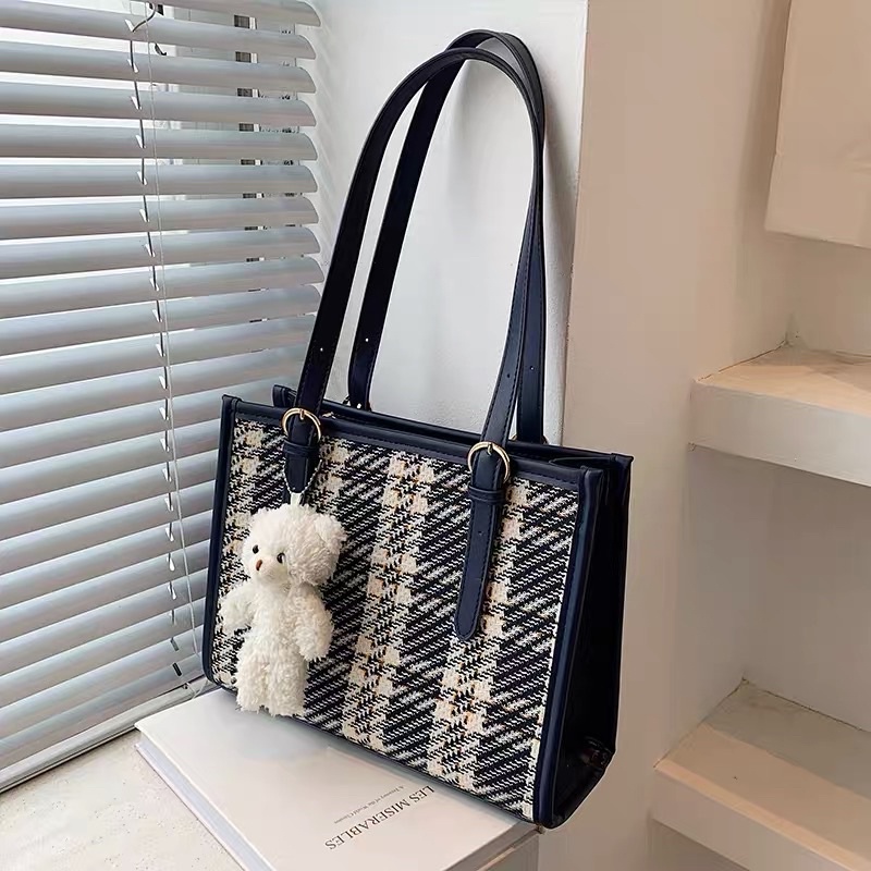 Túi xách kiểu công sở đựng vừa ipad, sổ ghi chép