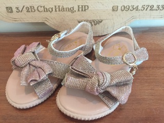 Sandal nơ nhũ
