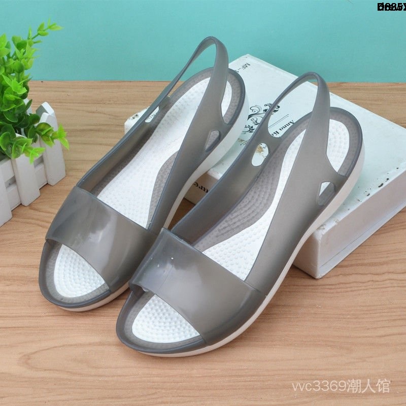 Giày sandal đế bệt thời trang mùa hè dành cho nữGiày Crocs đi biển hở mũi đế mềm chống trượt bằng nhựa