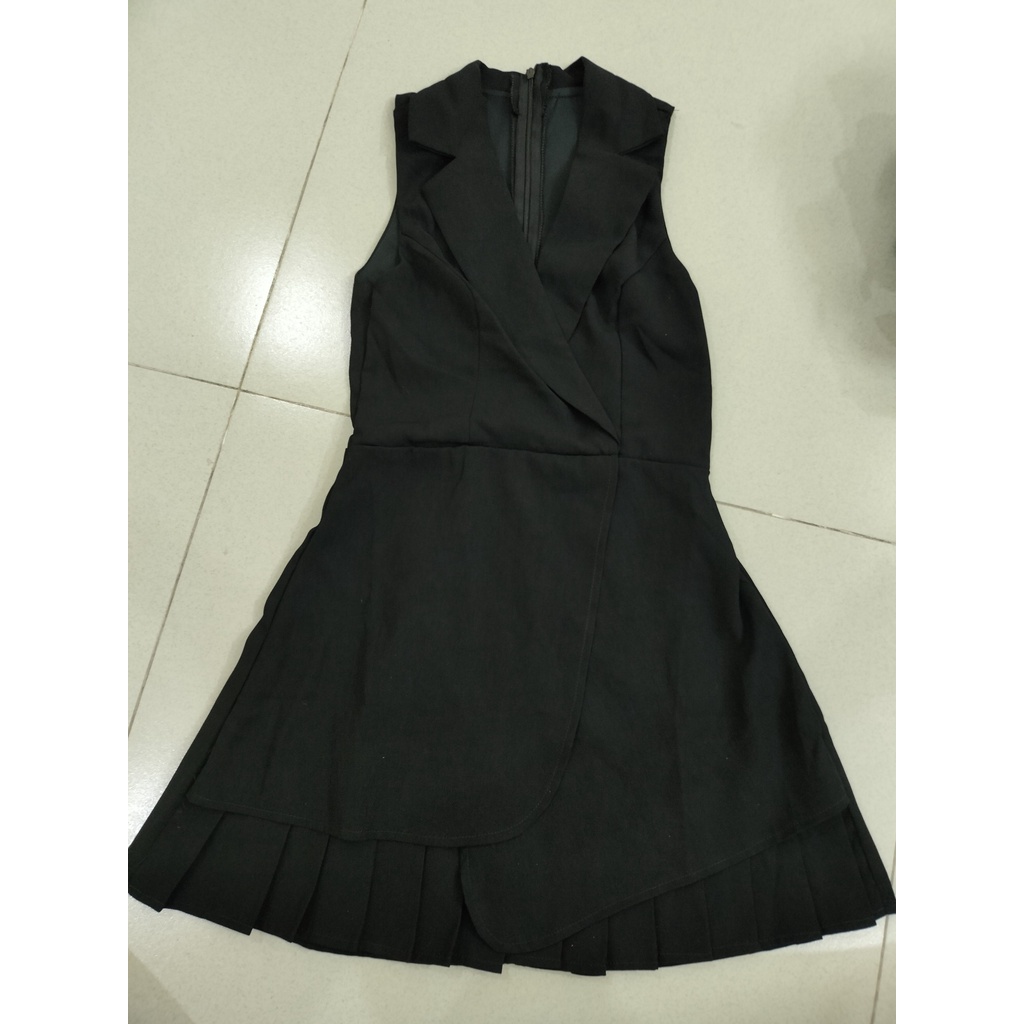 Đầm sát nách cổ vest Eo 62-64