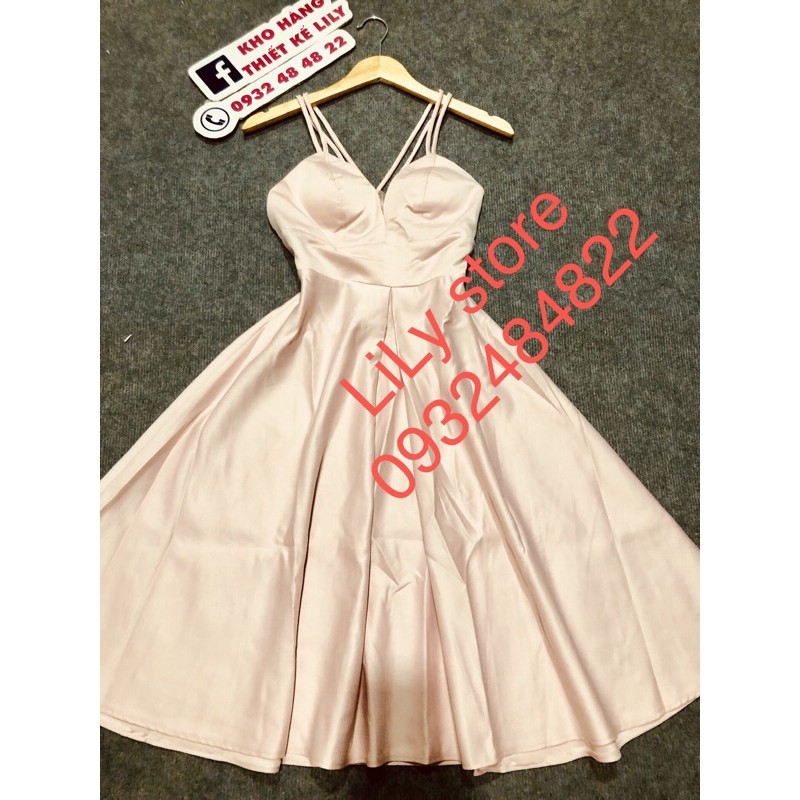 đầm xoè hai dây hở ngực ( ảnh và video thật 1000%)