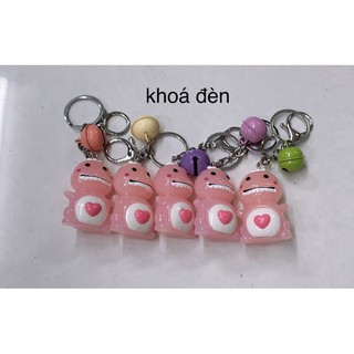 Móc khoá nước hình cute