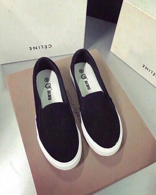 Slip on vải