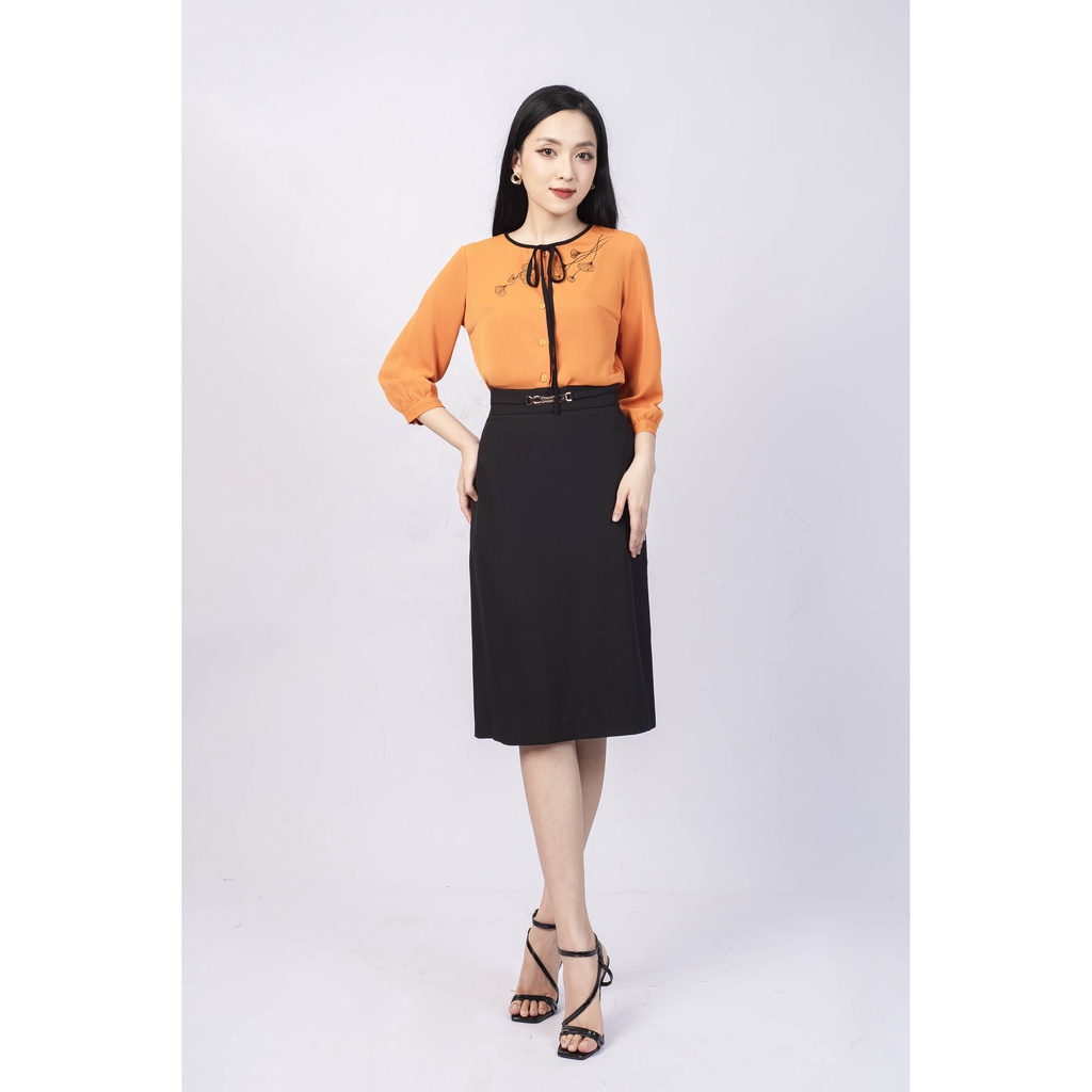 Áo sơ mi thêu cổ tròn MMOutfit M-AO020121062