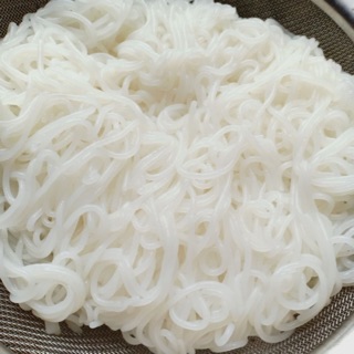 BÚN GẠO JIMMY (NON GMO)