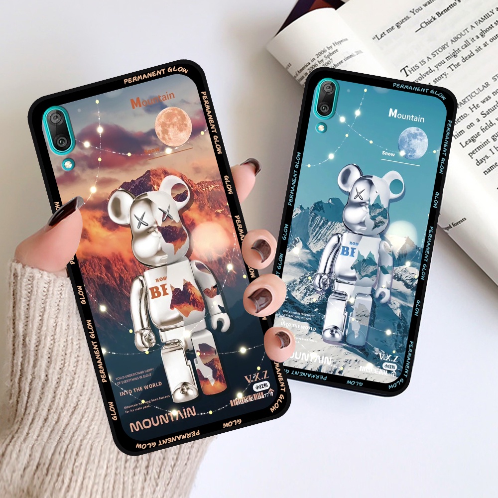 Ốp Huawei Y7 Pro 2019 in hình họa tiết Mountain, Be@rbrick dễ thương (T13 - T18)