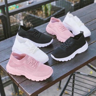 Giày sneaker nữ độn đế cổ chun HAPU K01 hồng, đen