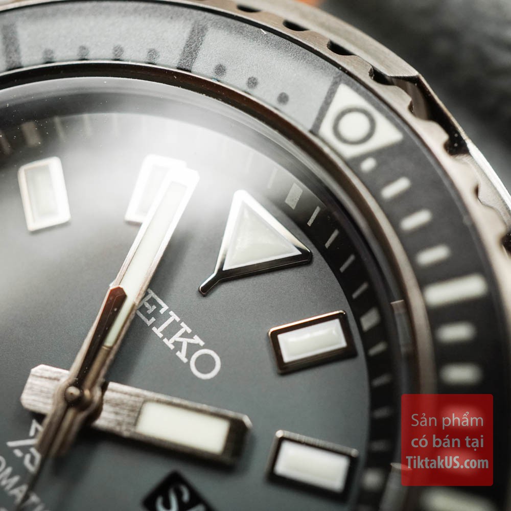 Đồng hồ thể thao nam SEIKO SRPE31K1 Prospex Street Series "Urban Safari" Grey Ref. SBDY061 size 43mm dây cao su