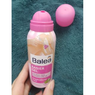 Bọt cạo lông balea