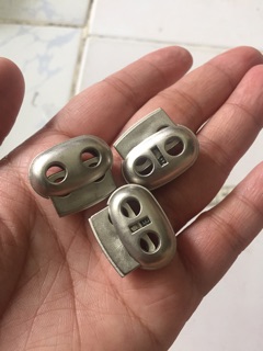 Nút nhựa ( nút chặn )