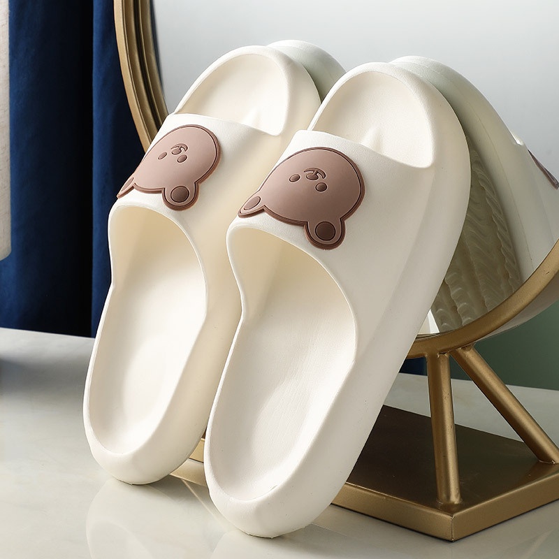 Dép đi trong nhà MS TTH037 đế dày chống trượt họa tiết gấu hoạt hình