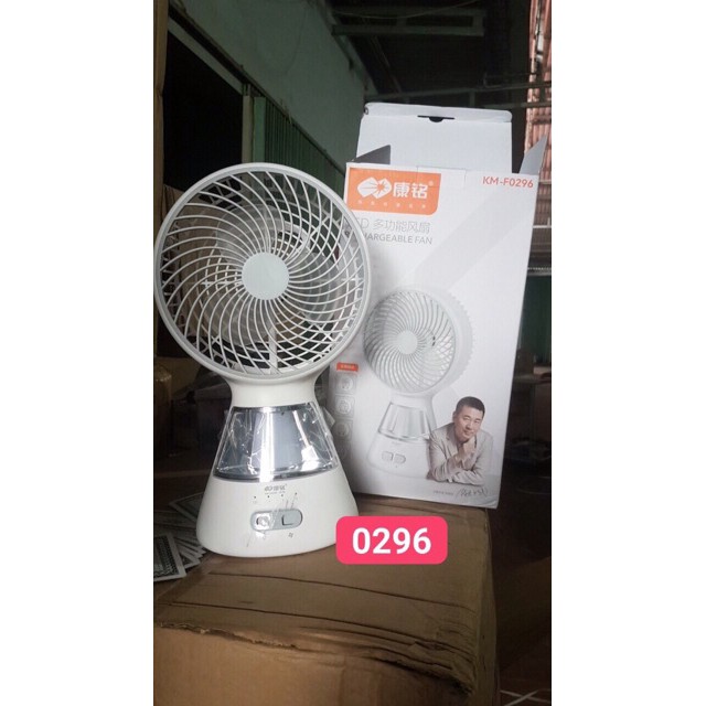 Quạt Tích Điện Có Đèn Led KM-F0296 Nội Địa Trung