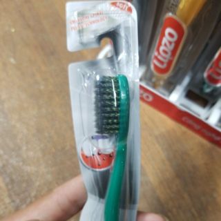 Bàn chải đánh răng Lipzo Ruby Charcoal