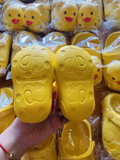 Dép vịt tập đi
