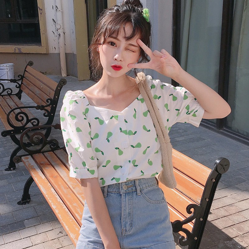 Áo kiểu nữ ngắn tay in họa tiết trái cây xinh xắn | BigBuy360 - bigbuy360.vn