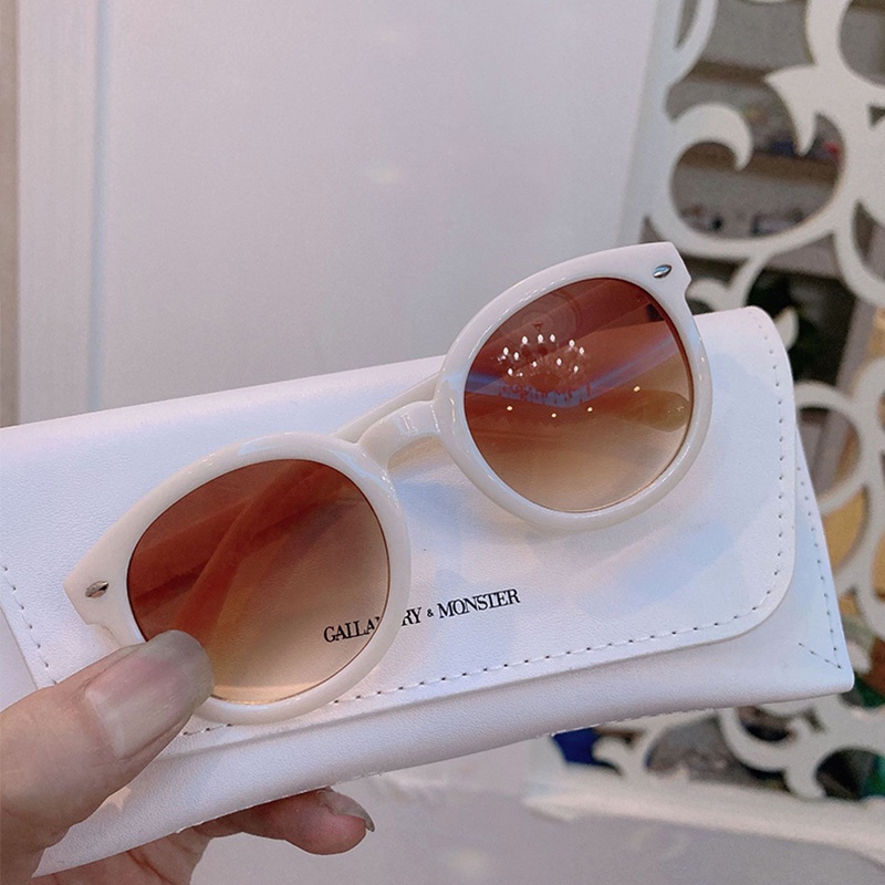 Kính Mát Chống Tia UV Họa Tiết Dễ Thương Dành Cho Bé Trai Và Bé Gái