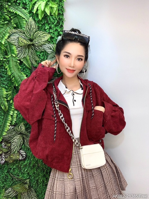 🌵 𝐓𝐡𝐞𝐔𝐥𝐳𝐳𝐚𝐧𝐠 🌵 022 Áo Khoác Nữ KaKi Nhung Thêu Chữ Form Cánh Dơi. Áo Chống Nắng Bán Sỉ | BigBuy360 - bigbuy360.vn