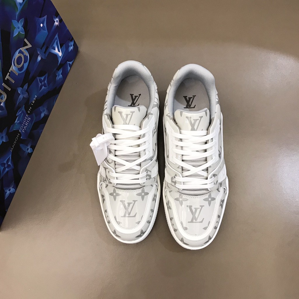 Giày sneakers nam da thật Louis Vuitton LV phong cách mới lạ, hiện đại tạo nên sự nổi bật