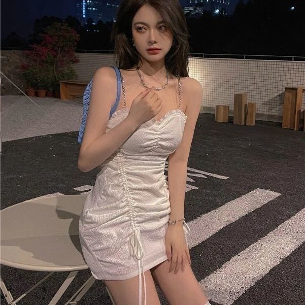 BLACK PLEATED retro small crowdsourced short skirt women's spring and summer new Hepburn versatile sling retro dress
