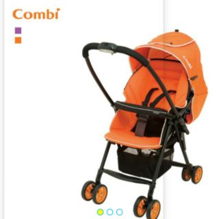 Xe đẩy Combi well comfort