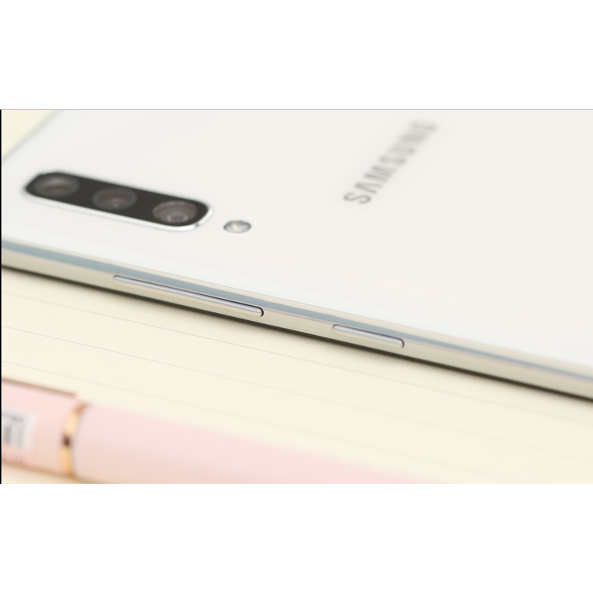 Điện thoại Samsung Galaxy A70